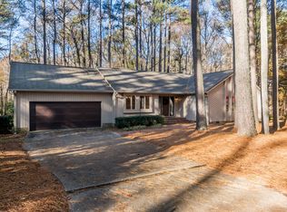 112 Bourke Pl, Cary, NC 27511