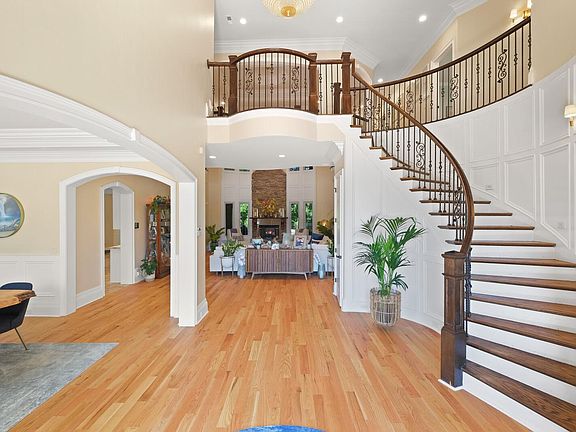 5th image of 2009 Lynn Haven Ct