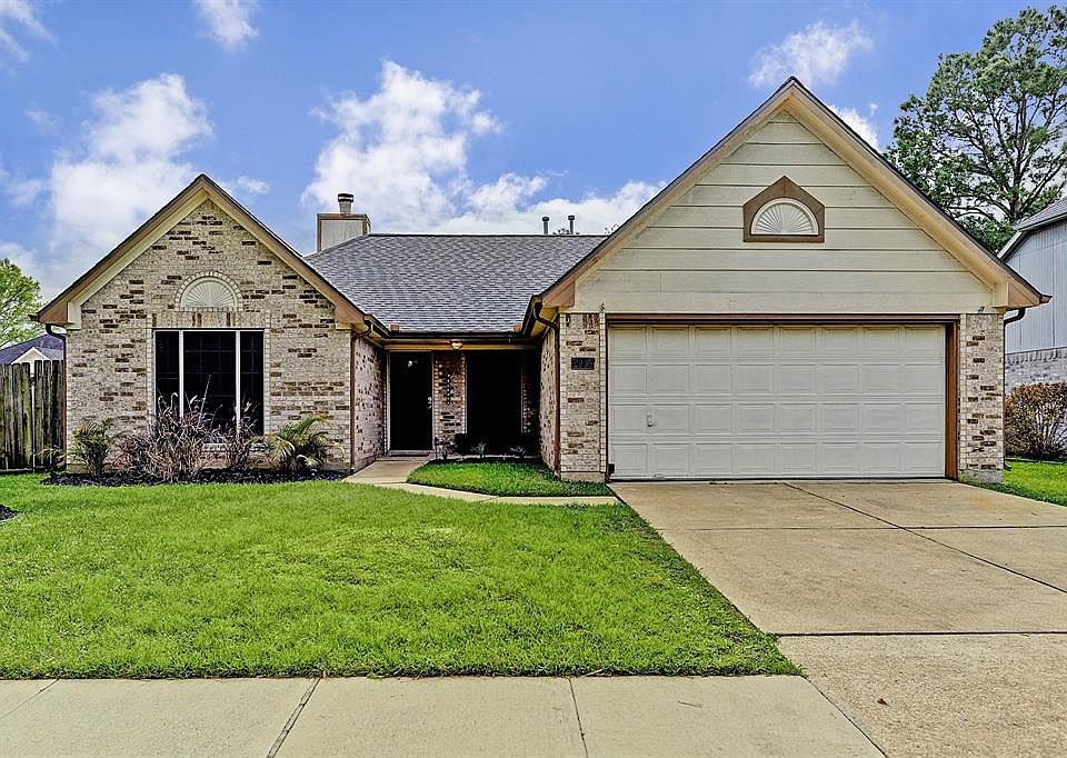 1st image of 2908 London Ct