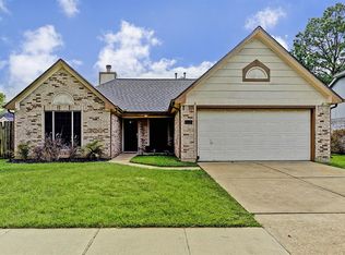2908 London Ct, Pearland, TX 77581