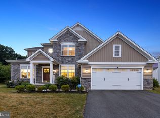 8 Bootes Ln, Bear, DE 19701