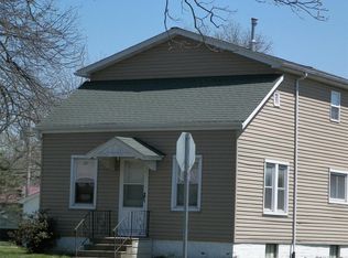114 S Smith St, Smithton, IL 62285