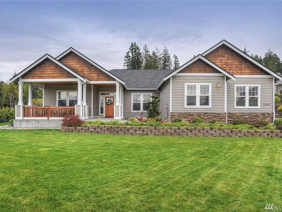 Custom Built Single Story in White Horse Community