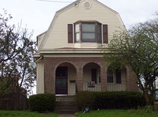 2074 Maple Ave, Cincinnati, OH 45212