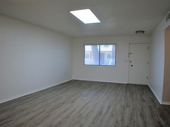 5th image of 10869 W Santa Fe Dr
