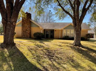 101 Wedgewood Cir, Vicksburg, MS 39180