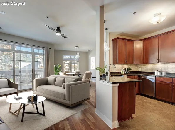 1888 North Humboldt AVENUE #204, Milwaukee, WI 53202