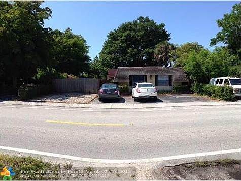 1st image of 754 NE 38th St