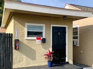 152 3rd St NW APT 4, Largo, FL 33770