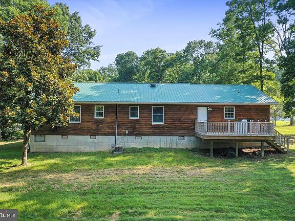 3rd image of 246 Poets Ln