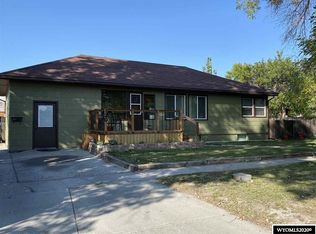 120 E Adams Ave, Riverton, WY 82501