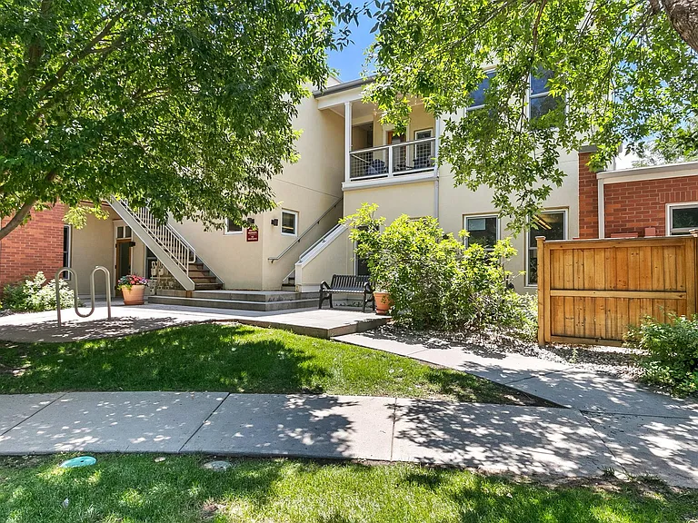 405 Mason Ct — Photo 27