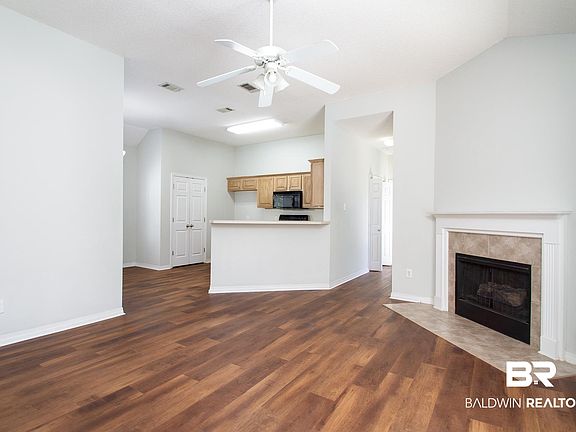 2nd image of 29894 Saint Barbara St