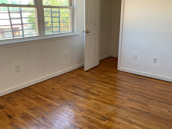 4th image of 735 Henderson Ave APT 2R