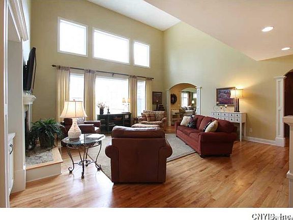 4th image of 4252 Trout Lilly Ln