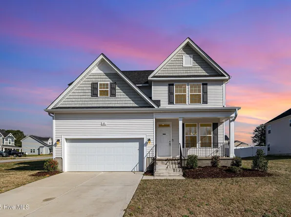 15 Woodworkers Way, Clayton, NC 27520