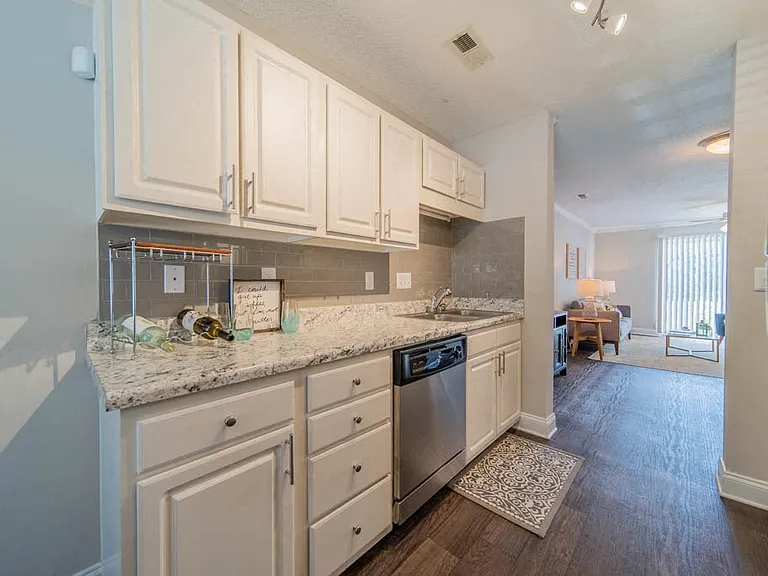 Enjoy the luxury of stainless steel kitchen appliances in your new home