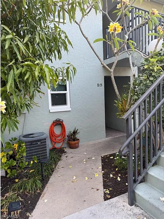 2 bed, 2.0 bath, 956 sqft, $1,800 — Photo 3