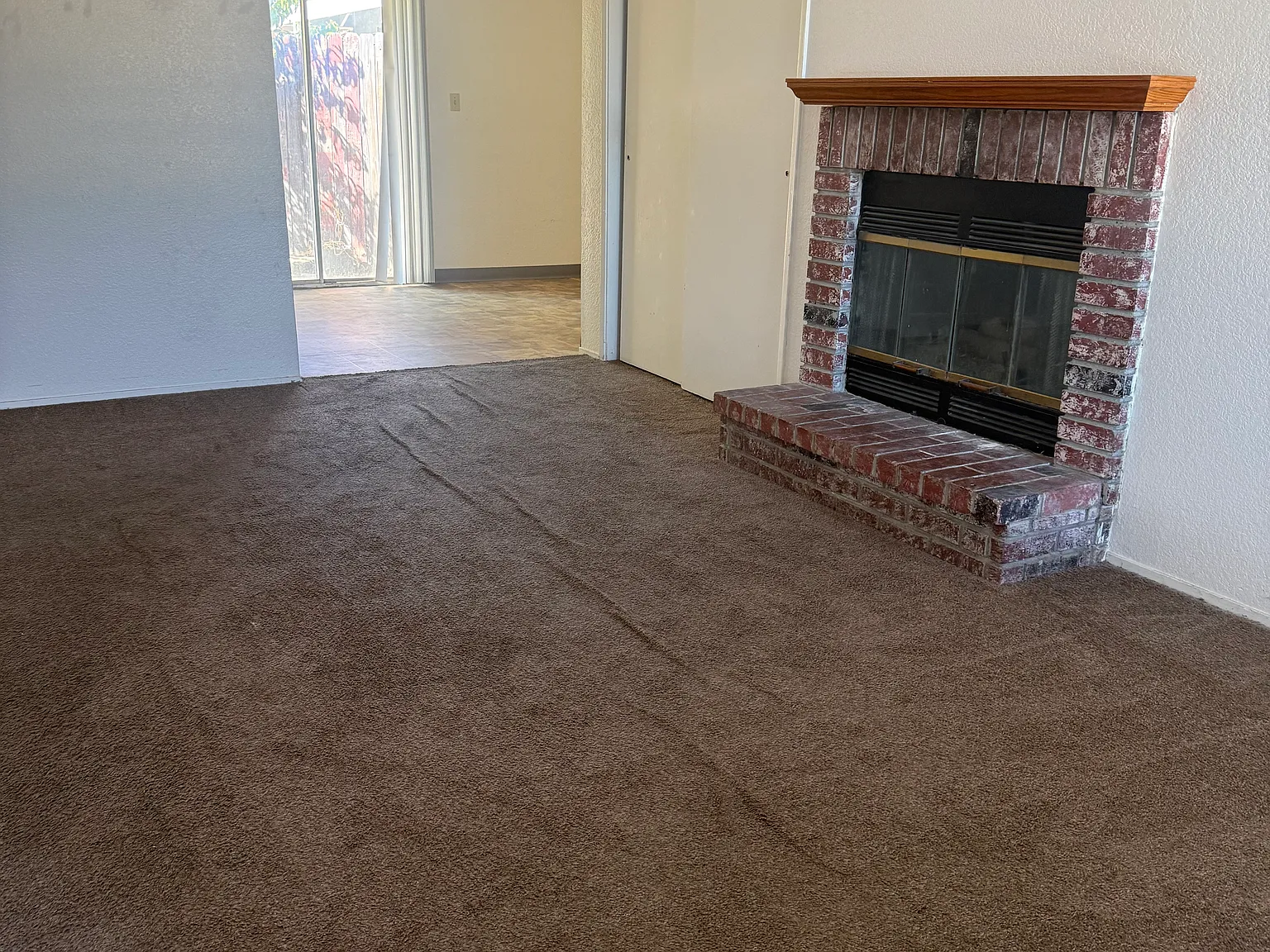 2 bed, 1062 sqft, $2,100 — Photo 2