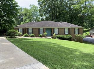 1008 Friar Tuck Rd, Johnson City, TN 37604