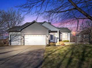 633 Fox Rd, Lino Lakes, MN 55014