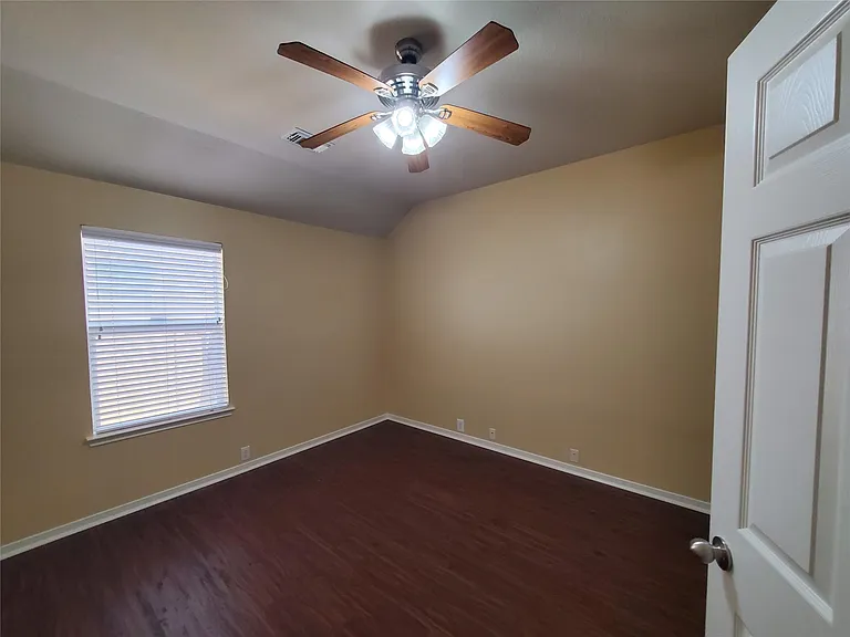2502 Suncreek Ln — Photo 22