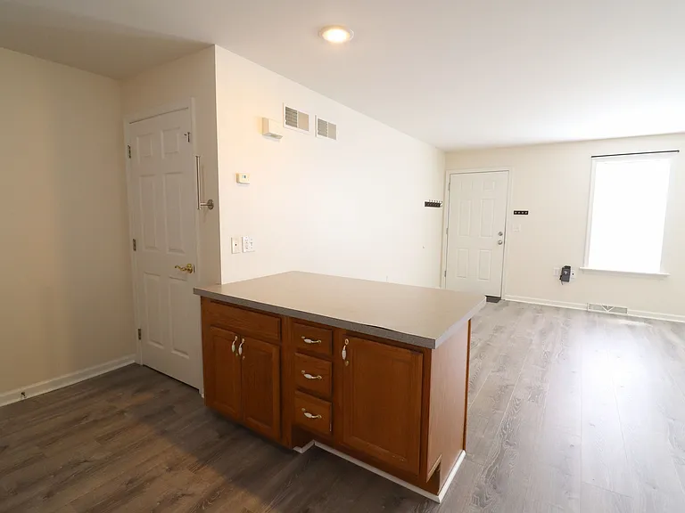 88 Oriole Dr — Photo 7
