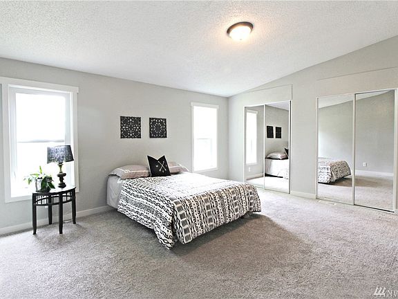 5th image of 14816 90th St NW