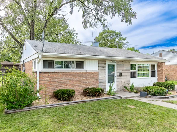 17212 Walter St, Lansing, IL 60438