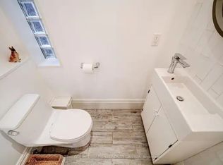 22 Cummings St #1A, Toronto, ON M4M1M8