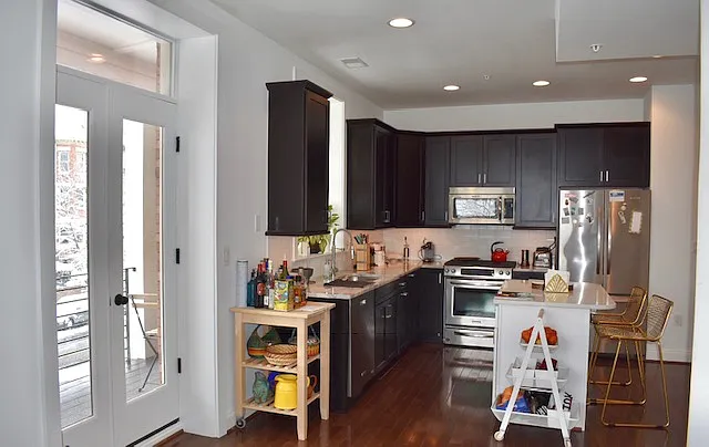 1249 Kenyon St NW #3 — Photo 3