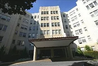 2737 Devonshire Pl NW APT 25 photo 1