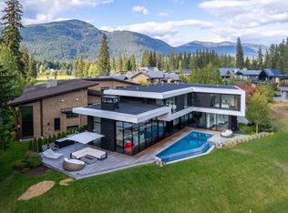 8080 Cypress Pl, Whistler, BC V8E 1J9
