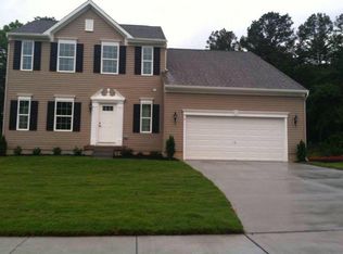 6 Erik Ct, Sicklerville, NJ 08081