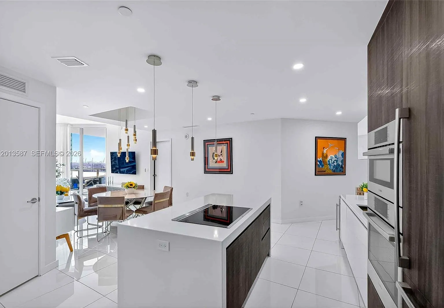 Paramount Miami Worldcent — Photo 2