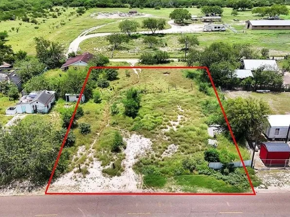 150 Guadalupe Flores Rd, Sullivan City, TX 78595