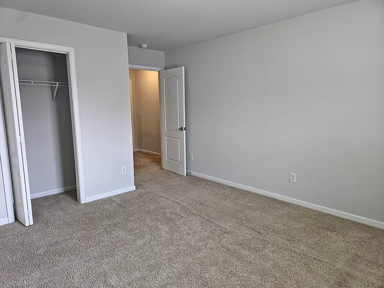 129 Maple Tree Ln — Photo 30