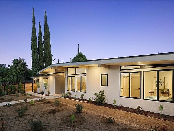 3rd image of 23616 Mariano St #A