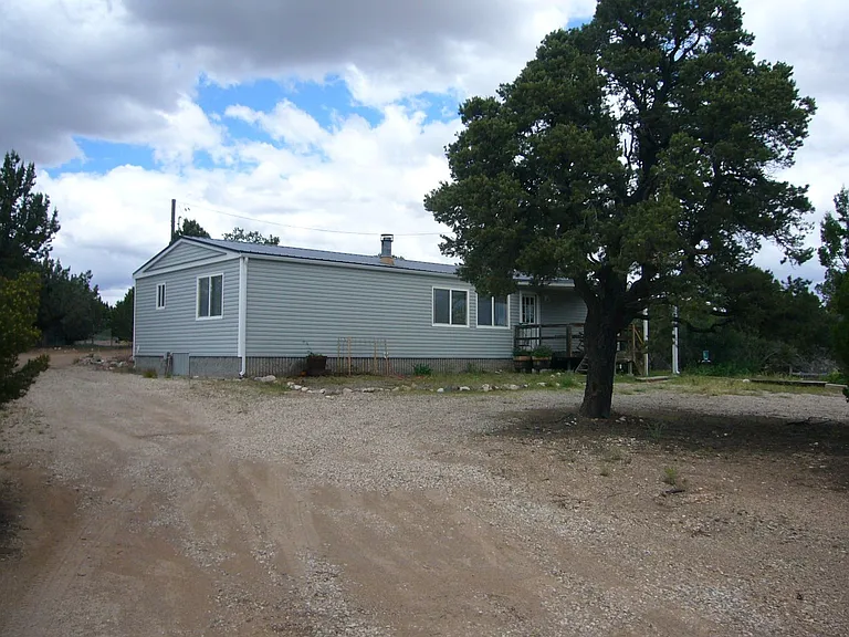 2542 S 9100 W — Photo 2