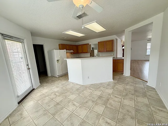 2051 Club Xing — Photo 11