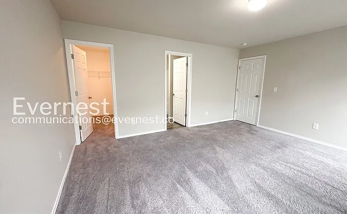 319 Maggie Way — Photo 10
