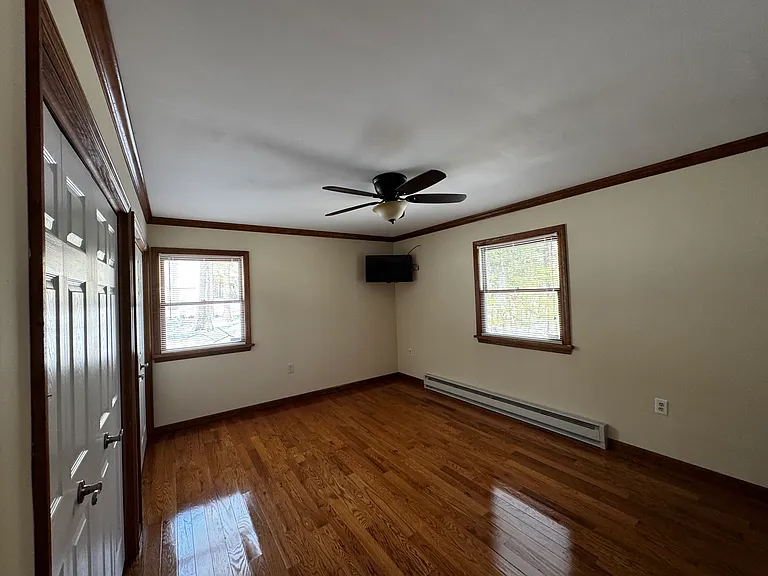 108 Cornelia Ln — Photo 28