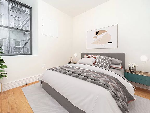 3rd image of 65 W 106th St #Bas1