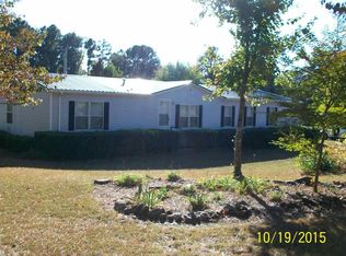 200 Cherokee Loop, Greers Ferry, AR 72067