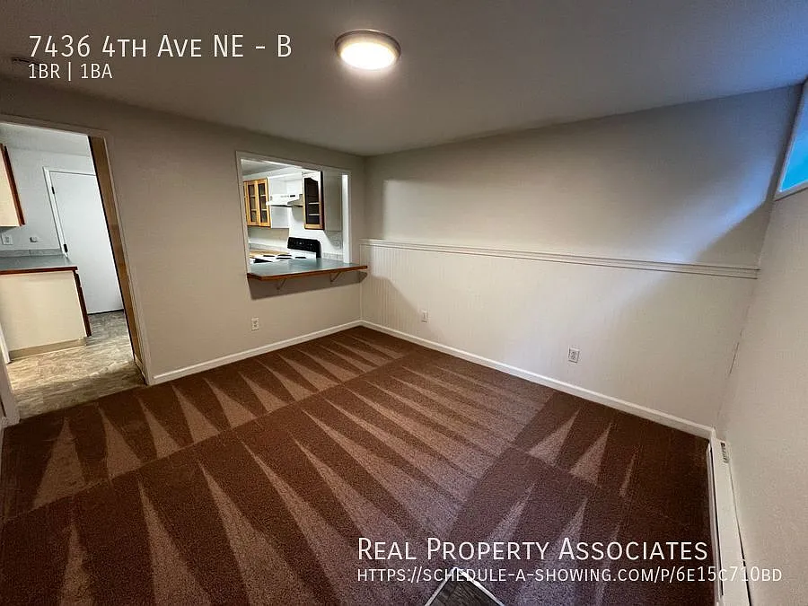 Affordable, pet friendly, 1 bed unit just blocks from Greenlake — Photo 4