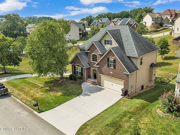 4th image of 10431 Harrison Springs Ln