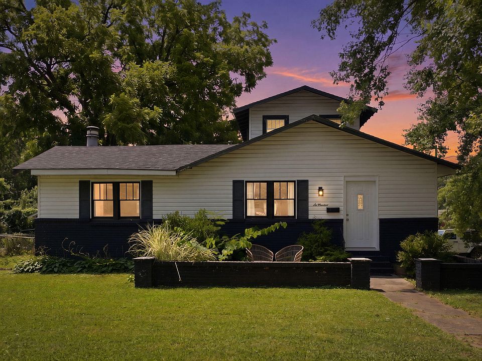 1st image of 600 E Cozy Street