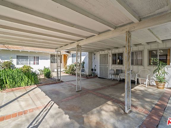 3rd image of 7351 Zelzah Ave
