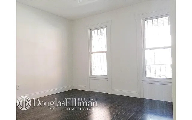 Rented by Douglas Elliman | media 21
