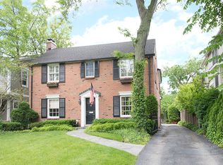 1021 Elm St, Winnetka, IL 60093